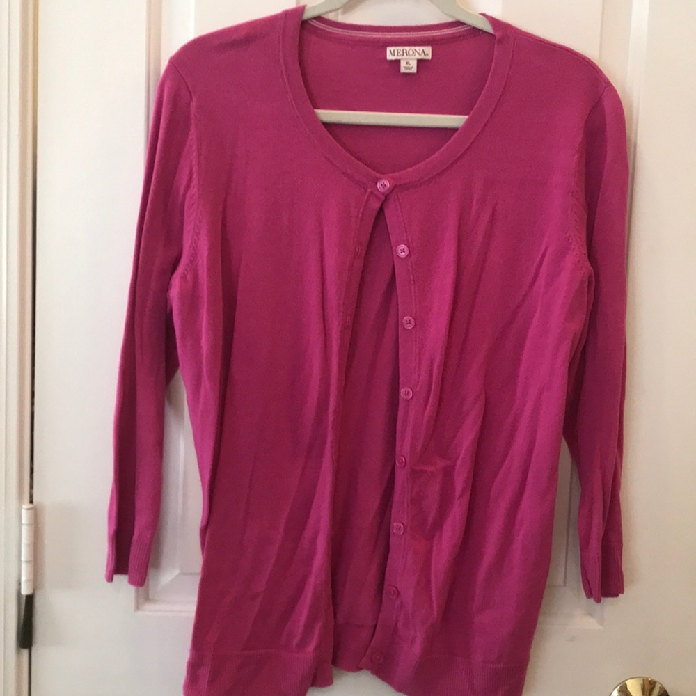 Cardigan used hot pink